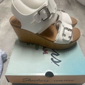 Skechers White Wedge Sandals with Silver Buckles